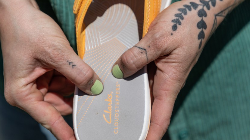 flip flops womens - the clarke breeze sea is comfortable and adjustable.