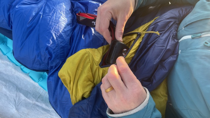 rab neutrino 400 for women - we like the neutrino's small stash pocket, one of it's few distinct...