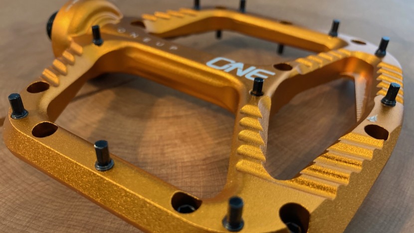 mountain bike flat pedals - the shape of the pedal's platform and its pins all affect its grip...