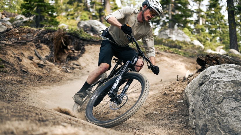 specialized turbo levo comp alloy - using the mission control app, you can tune your output settings to...