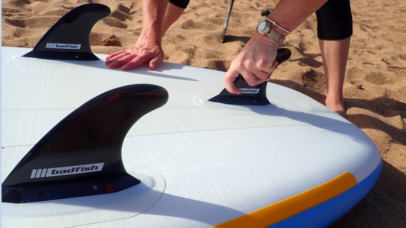 add or remove the fins on the flyweight to adjust glide...