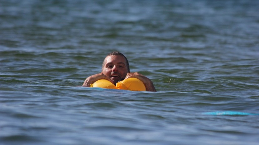 once you've put on the inflated zephyr it is possible to relax and...