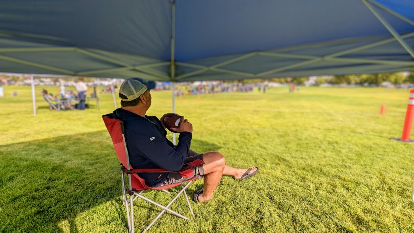 sidelines is where the e-z up shines. it's super easy to transport...