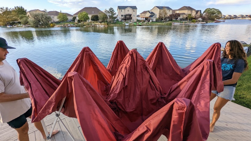 to set up, simply grab a leg and walk backward. the canopy's frame...