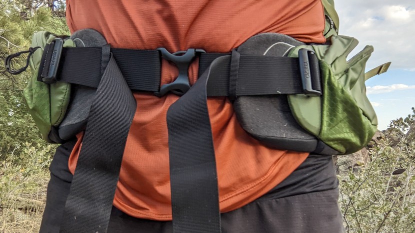 osprey atmos 65 ag - the hip belt on the atmos is very adjustable and ultra-cushioned.