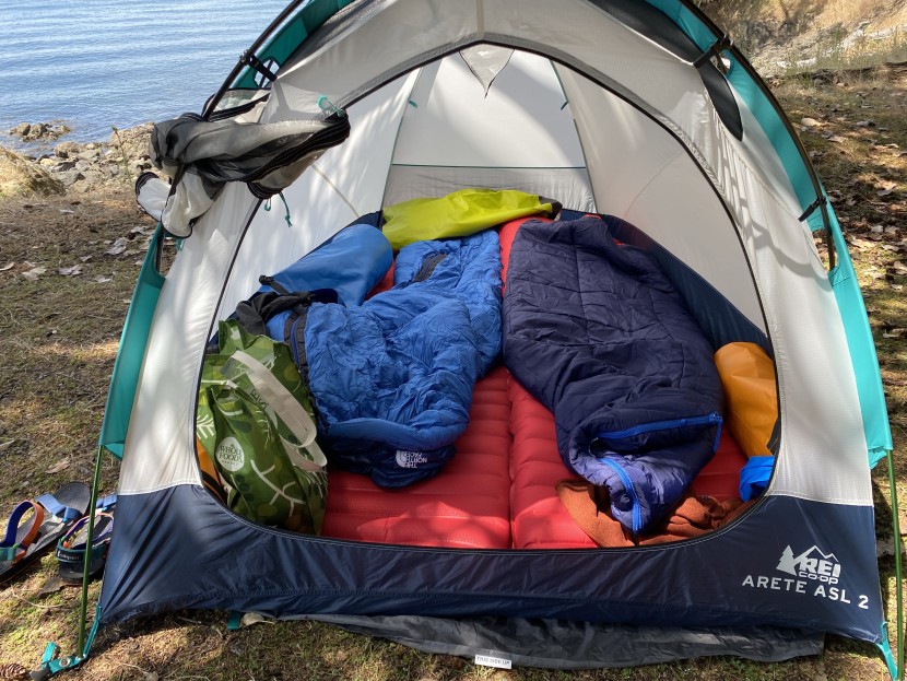 rei arete asl 2 - the arete has 33.5 square feet of floor space. this is average for...