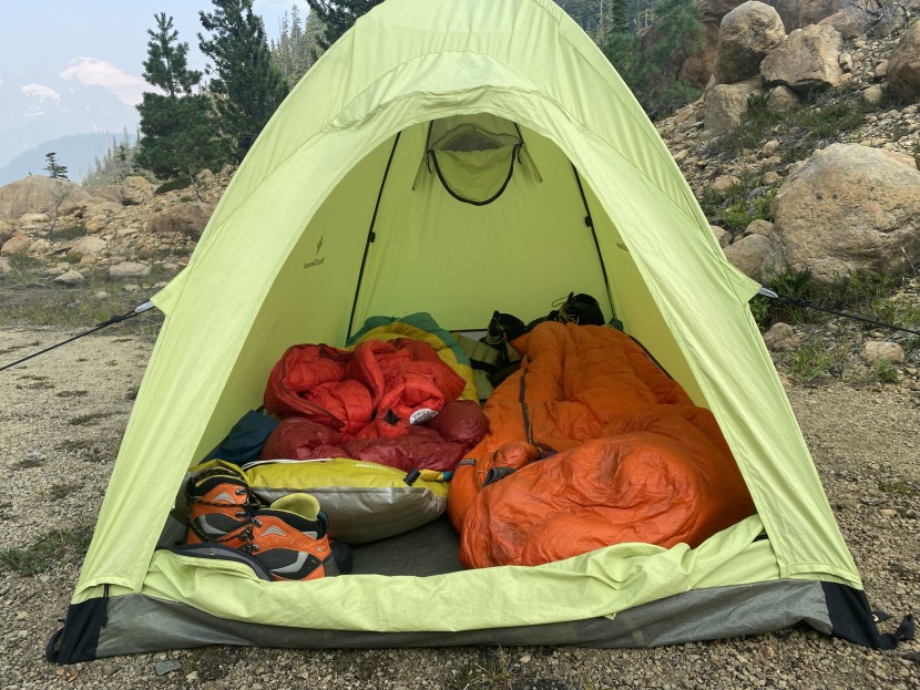black diamond firstlight - livability is not why you buy this tent as you can only barely fit...