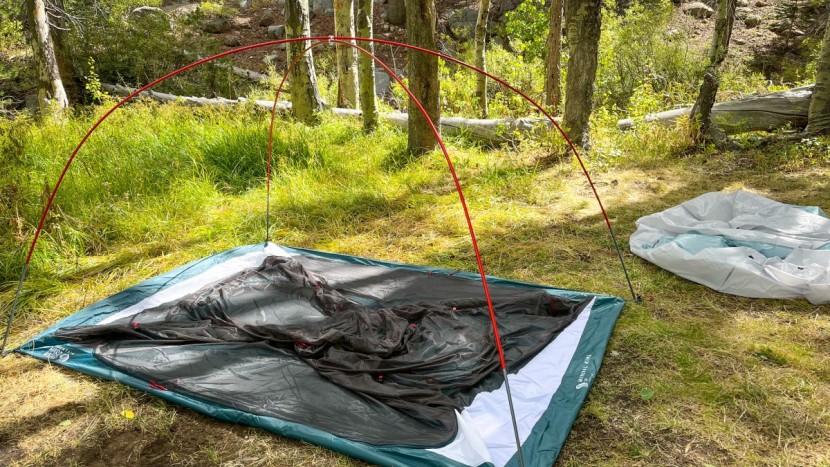 the hub system allows for easy setup both solo or with a partner.