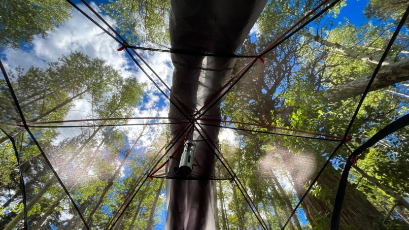 mountain hardwear mineral king 3 - you have to love a full mesh tent. and the fly setup blocks so...