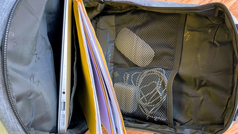matein travel - the secondary pocket is large enough to fit an additional laptop...
