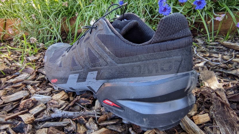 salomon speedcross 6 - the high heel counter on the speedcross 6 offers an amazing amount...
