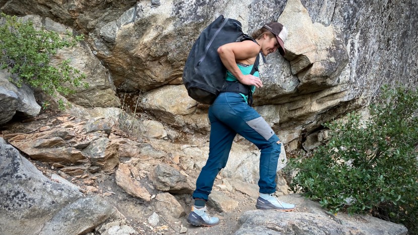 salomon outpulse mid gore-tex for women - contragrip soles increase performance when moving over a wide...