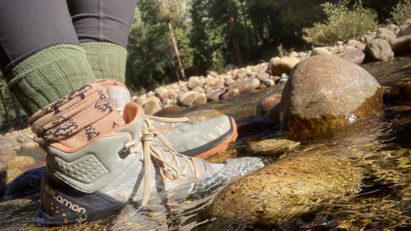 salomon outpulse mid gore-tex for women - surprisingly waterproof for such a streamlined design.