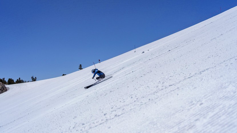 volkl m6 mantra - more edge angle means more fun. tip the m6 mantra up on its edge and...