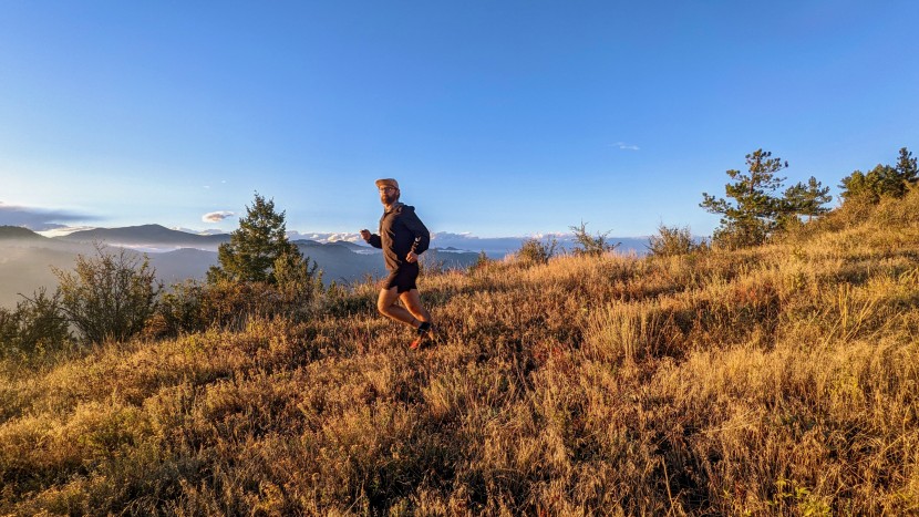 arc'teryx norvan lt hoodie - even at the price, we think the norvan lt hoodie is worth buying.