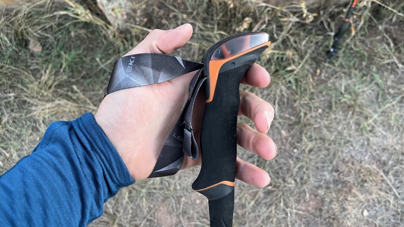 leki makalu lite - the foam grip is contoured and relatively comfortable, but the large...