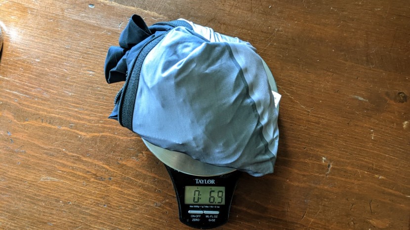 arc'teryx norvan lt hoodie - the norvan lt hoodie packs into its own pocket and is light for a...