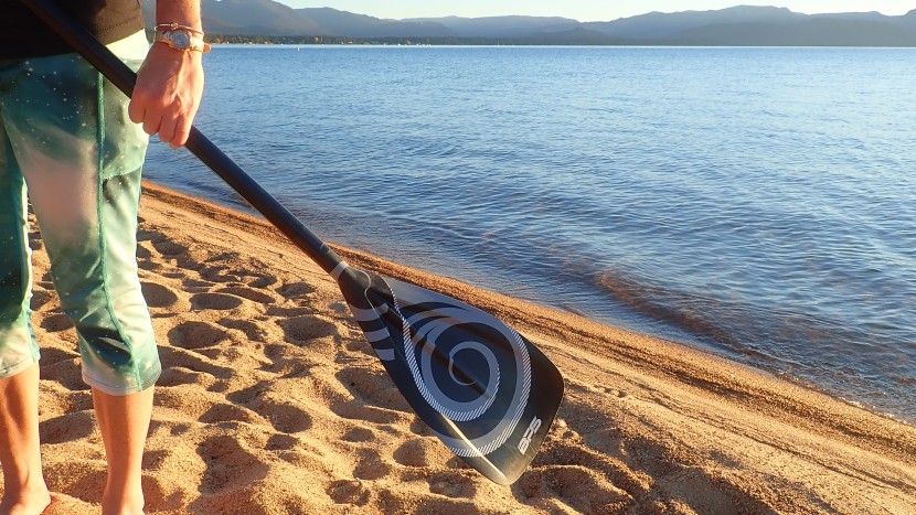 sup paddle - the shape and size of the alloy blade give it good catch in the water.