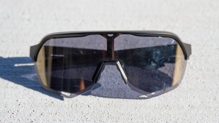 100% s2 - vents at the bottom of the lenses help to promote airflow and...