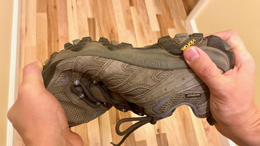 it's very hard to twist the moab 3, demonstrating significant...