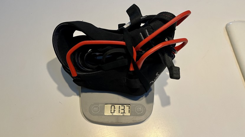 arc'teryx c-quence - the arc'teryx c-quence isn't the lightest harness in our review, but...