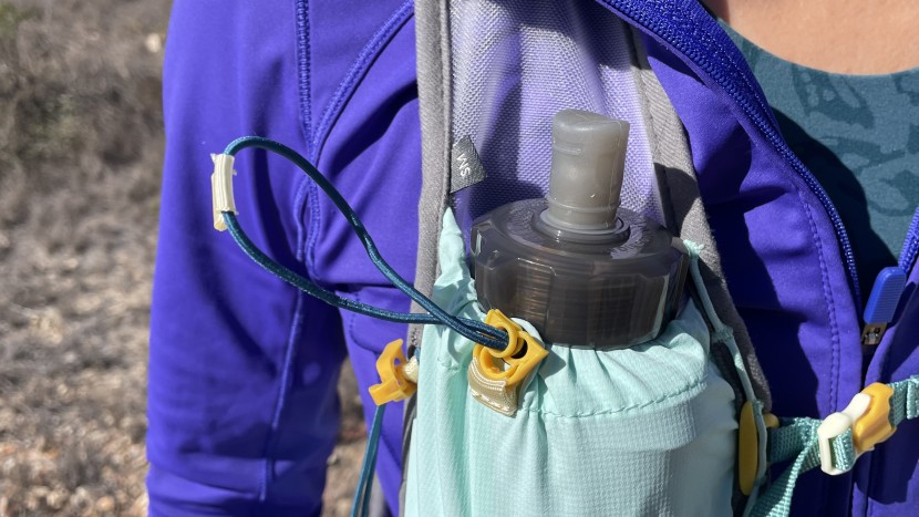 hydration pack for running womens - soft flasks carried in the front of your vest is a great way to stay...