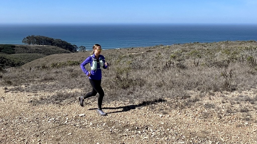 hydration pack for running womens - putting in the miles to help determine the best running hydration...