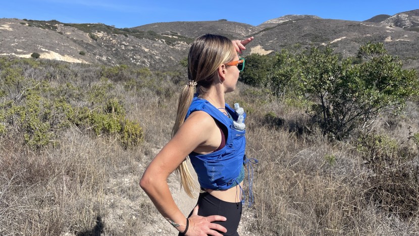 hydration pack for running womens - a well-featured vest will inspire you to take on lengthier trails.