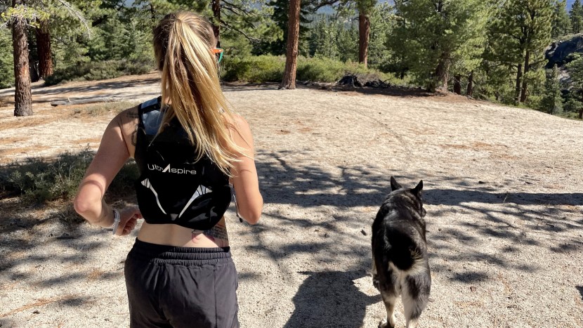 hydration pack for running womens - for many trail runners, hydration packs are a non-negotiable piece...