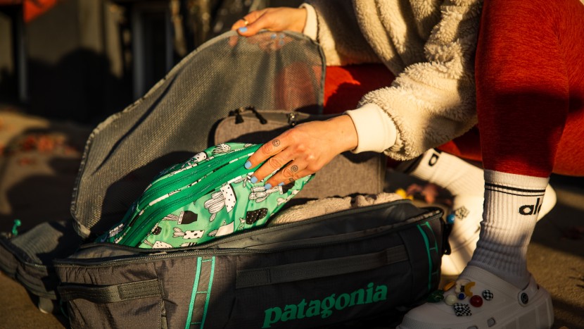 travel backpack - the black hole mlc has an exceptional capacity and is designed to...