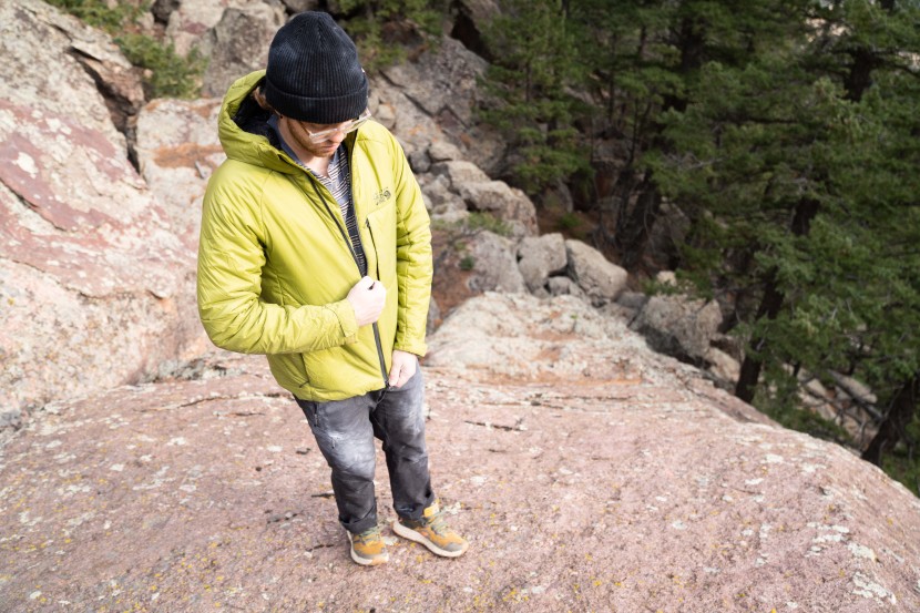 mountain hardwear compressor hoody - when charging uphill, our testers quickly overheated in this jacket...