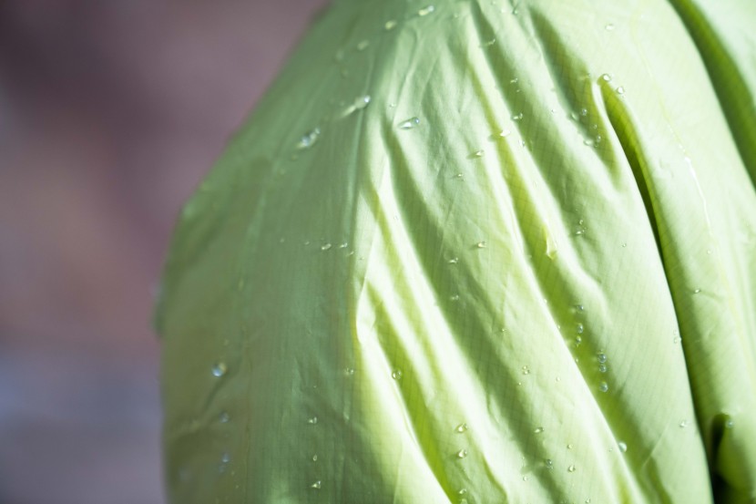 mountain hardwear compressor hoody - the dwr treatment on this jacket worked well, easily beading and...