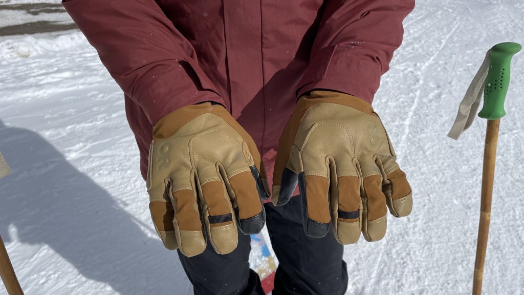 outdoor research alpinite gore-tex glove - the outdoor research alpinite is a good everyday glove for cold...