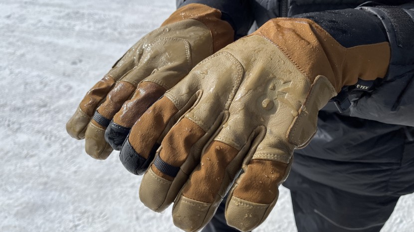 outdoor research alpinite gore-tex glove - the alpinite's leather and softshell exterior panels coupled with a...