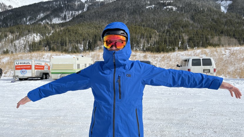 outdoor research hemispheres ii - the cut of the hemispheres ii could be better, but in general, it's...