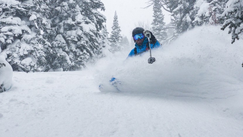 g3 ion 12 - deep powder ski binding "testing" in wyoming's tetons.