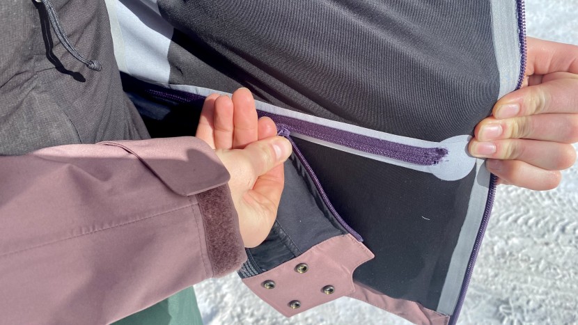 flylow lucy - the removable powder skirt of the flylow lucy was just so...