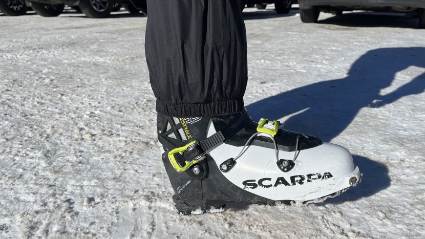 elastic powder cuffs are standard features for ski pants, but the...