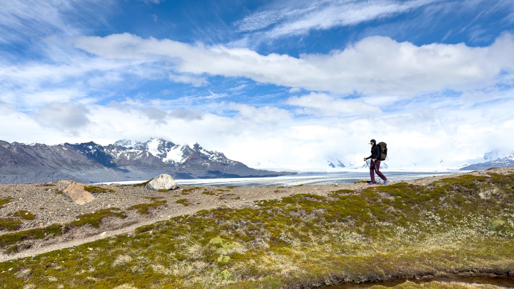 garmin gpsmap 66i - complex wilderness navigation might justify a stand-alone gps...