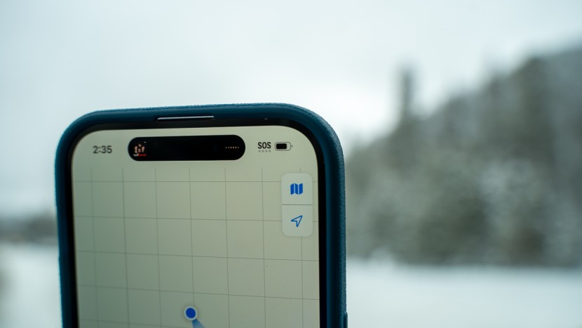 iphone satellite messaging - when you have no regular cell signal and no peripheral or marginal...