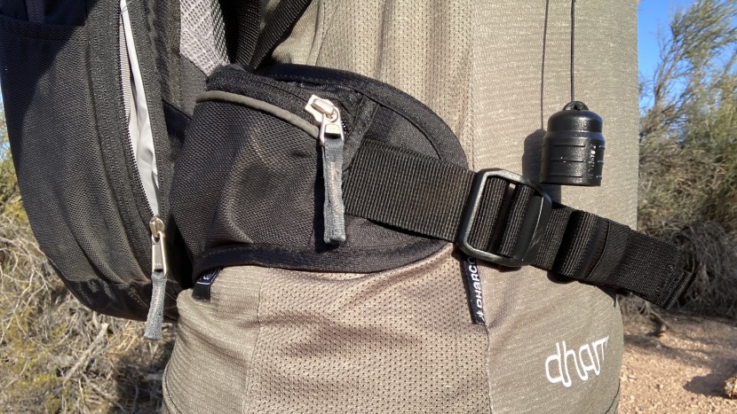 deuter compact exp 14 - the hip belt has mesh "airwings" that wrap the tops of our hips and...