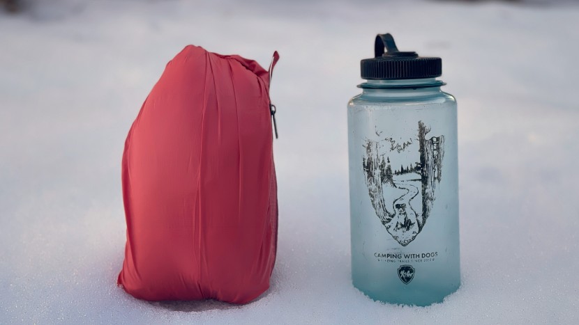 patagonia down sweater hoody for women - it's a bit challenging to stuff into its own pocket, but it's nice...