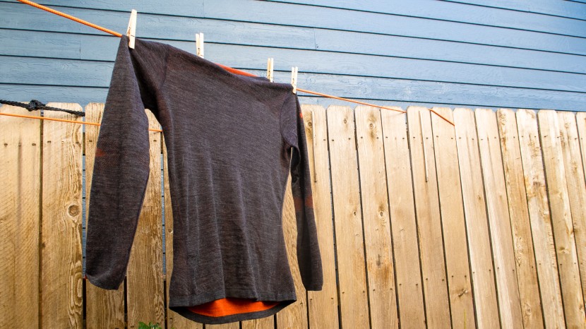 smartwool intraknit thermal merino - line drying time was excellent for a midweight base layer. this...