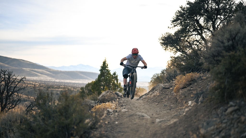 hunt trail wide mtb - compliance, traction, price, there's a lot to like about the hunt...