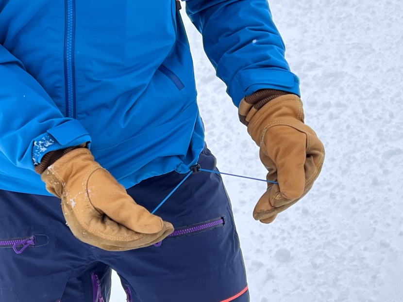 mountain equipment orbital for women - each side of the jacket had a cinch, and each cinch cinched in two...