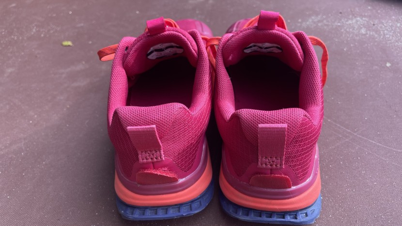 altra lone peak 7 for women - even with a beefy heel cup and great protection, the lone peak 7...