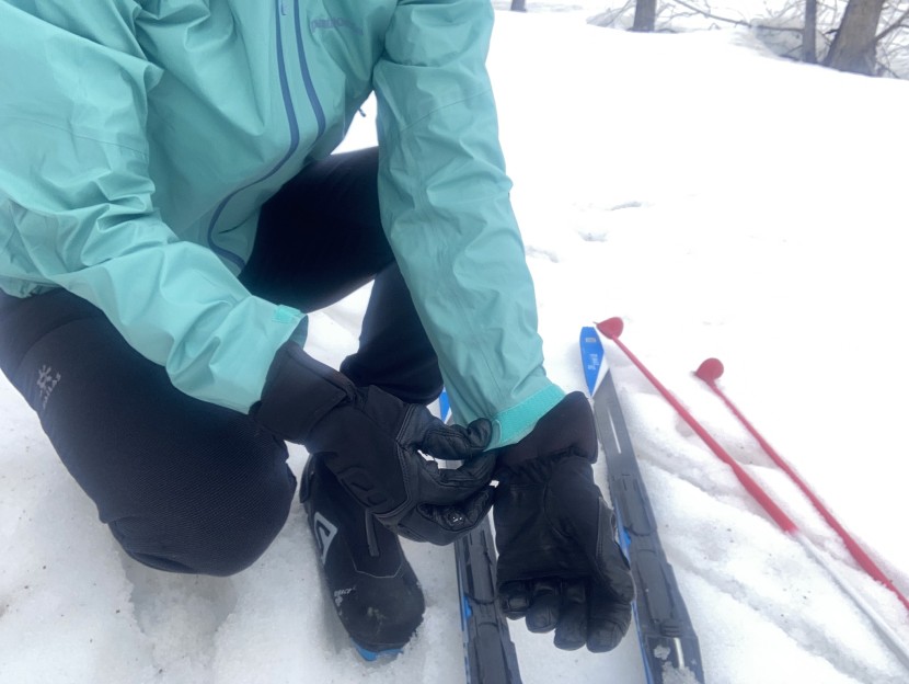 patagonia storm10 for women - the storm10 doesn't have pit zips to assist with breathability, but...