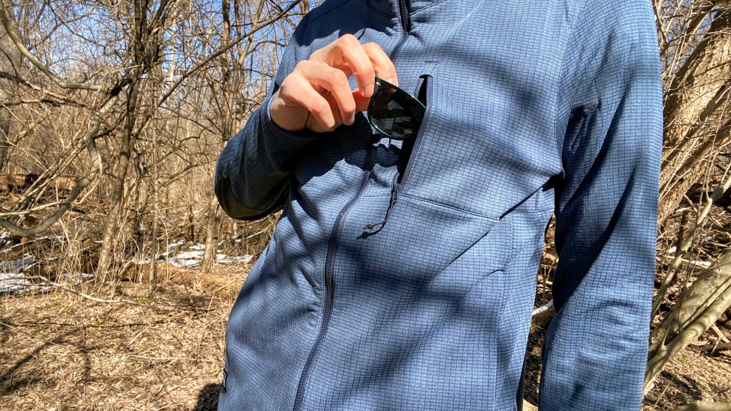 flylow pierogi hoody - the flylow pierogi is a slim-fitting, breathable fleece hoody that's...