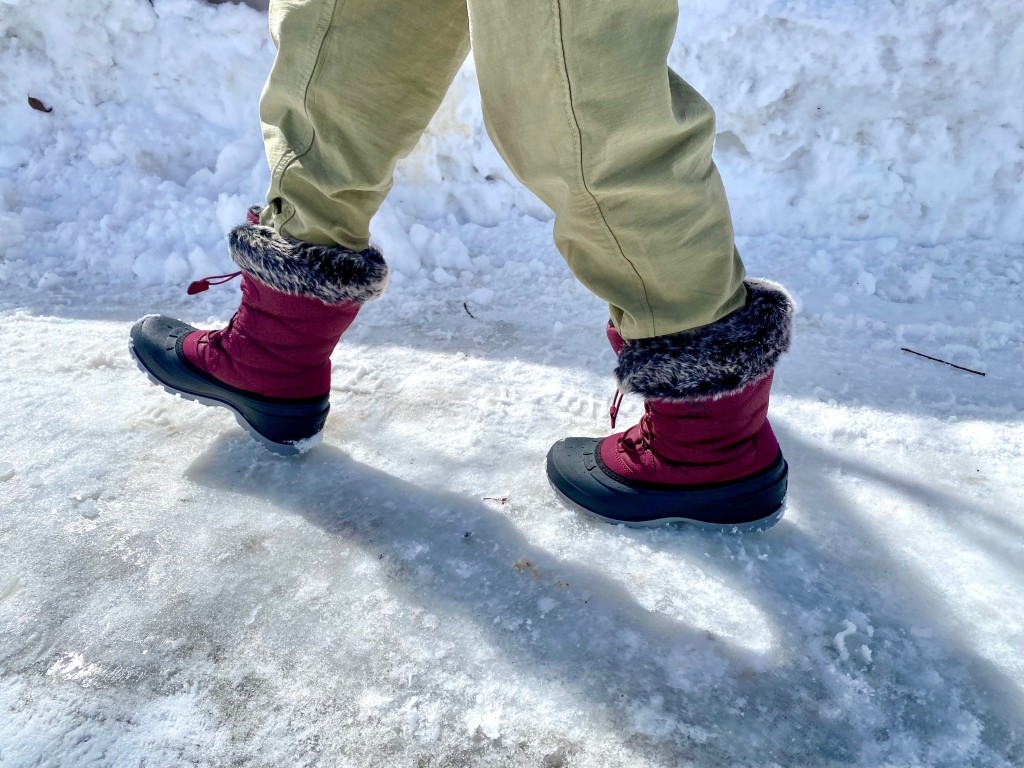 kamik momentum 3 - all in all, we love how the momentum 3 provides the perfect cross...