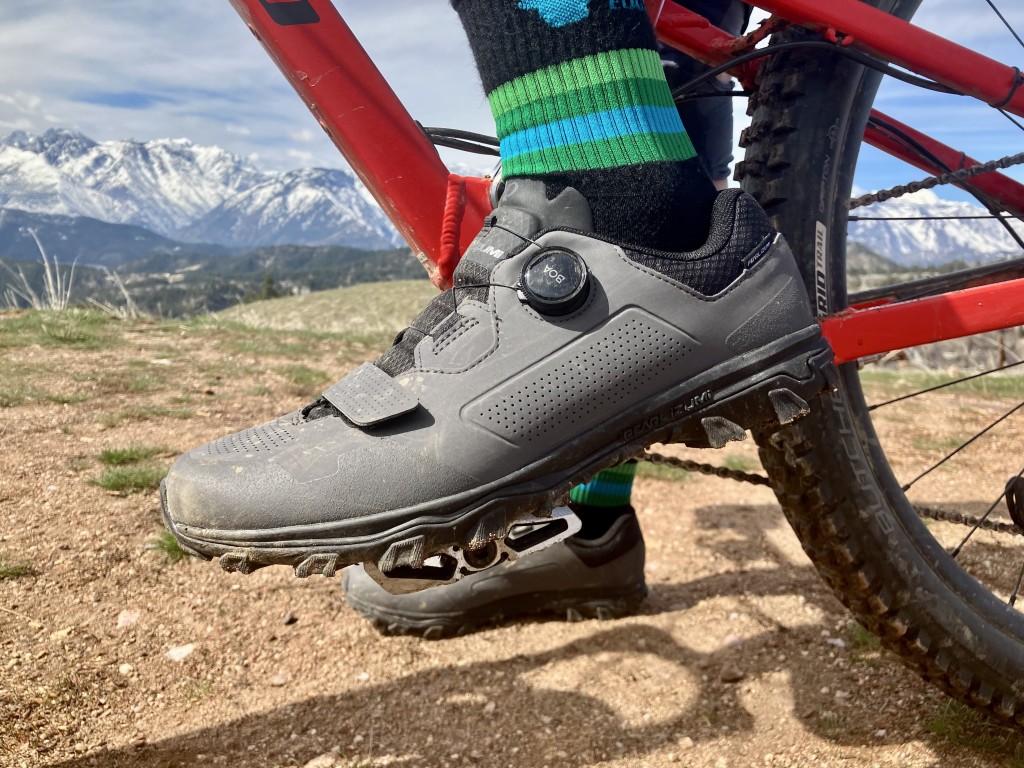 pearl izumi x-alp summit - these shoes work well on the bike and extremely well off the bike...